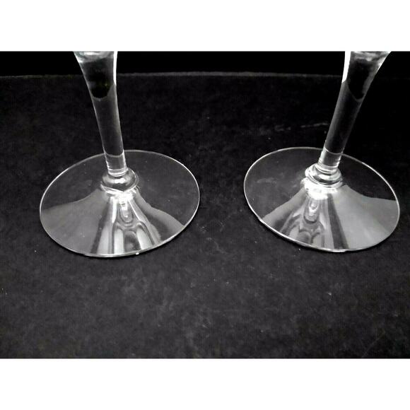 Seneca Lafayette Set of 2 Wine Glasses - Picture 2 of 7